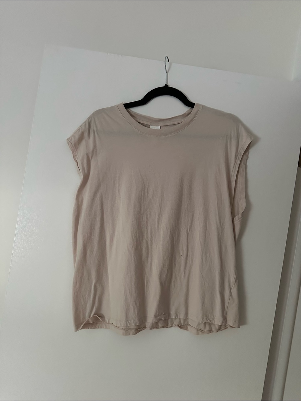 H&M Relaxed Short Sleeve Crewneck Top in Light Taupe